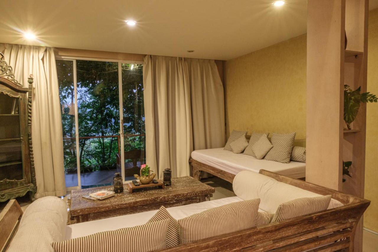 למבאנג Ruth'S Bed & Breakfast מראה חיצוני תמונה