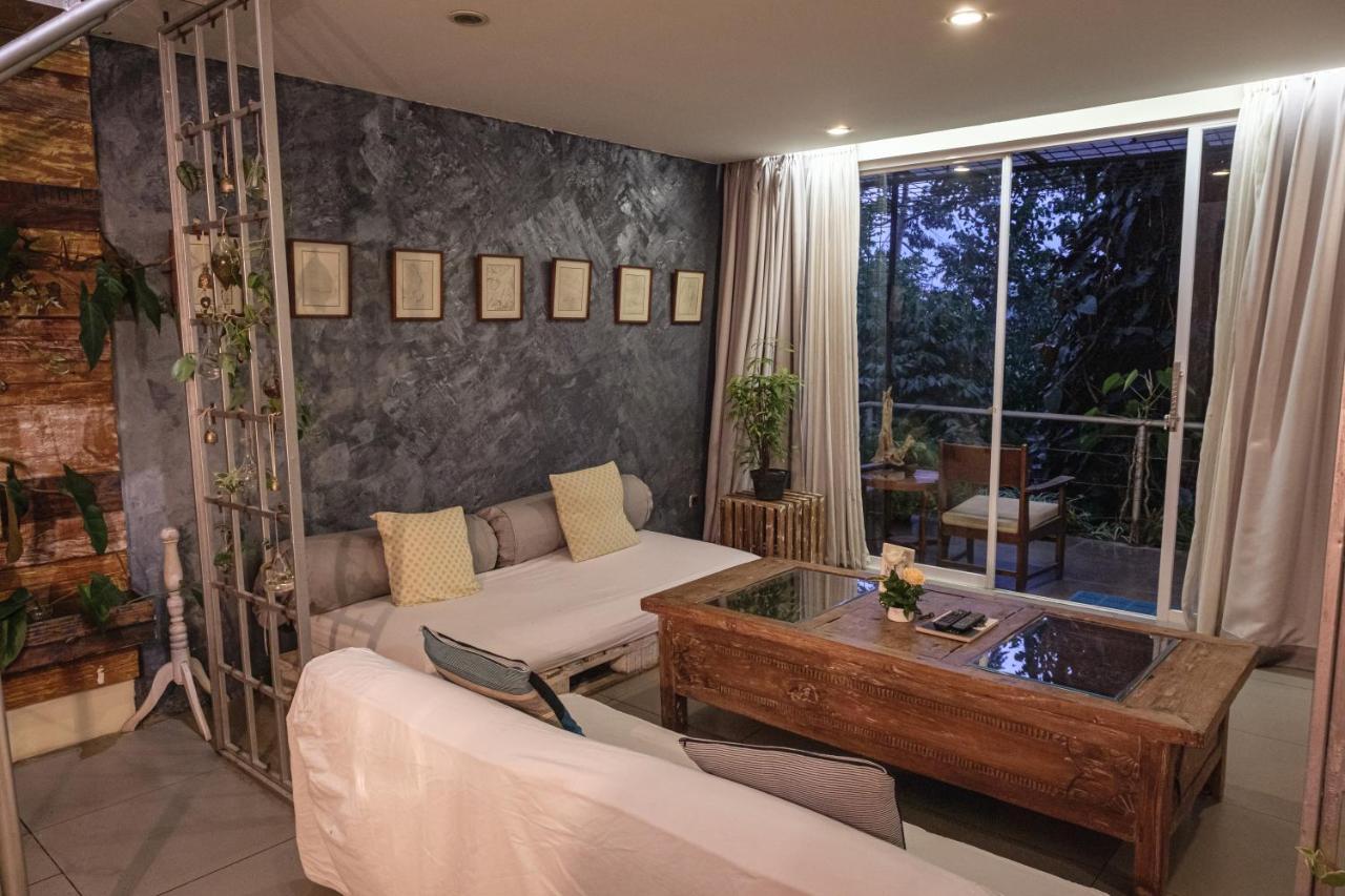 למבאנג Ruth'S Bed & Breakfast מראה חיצוני תמונה